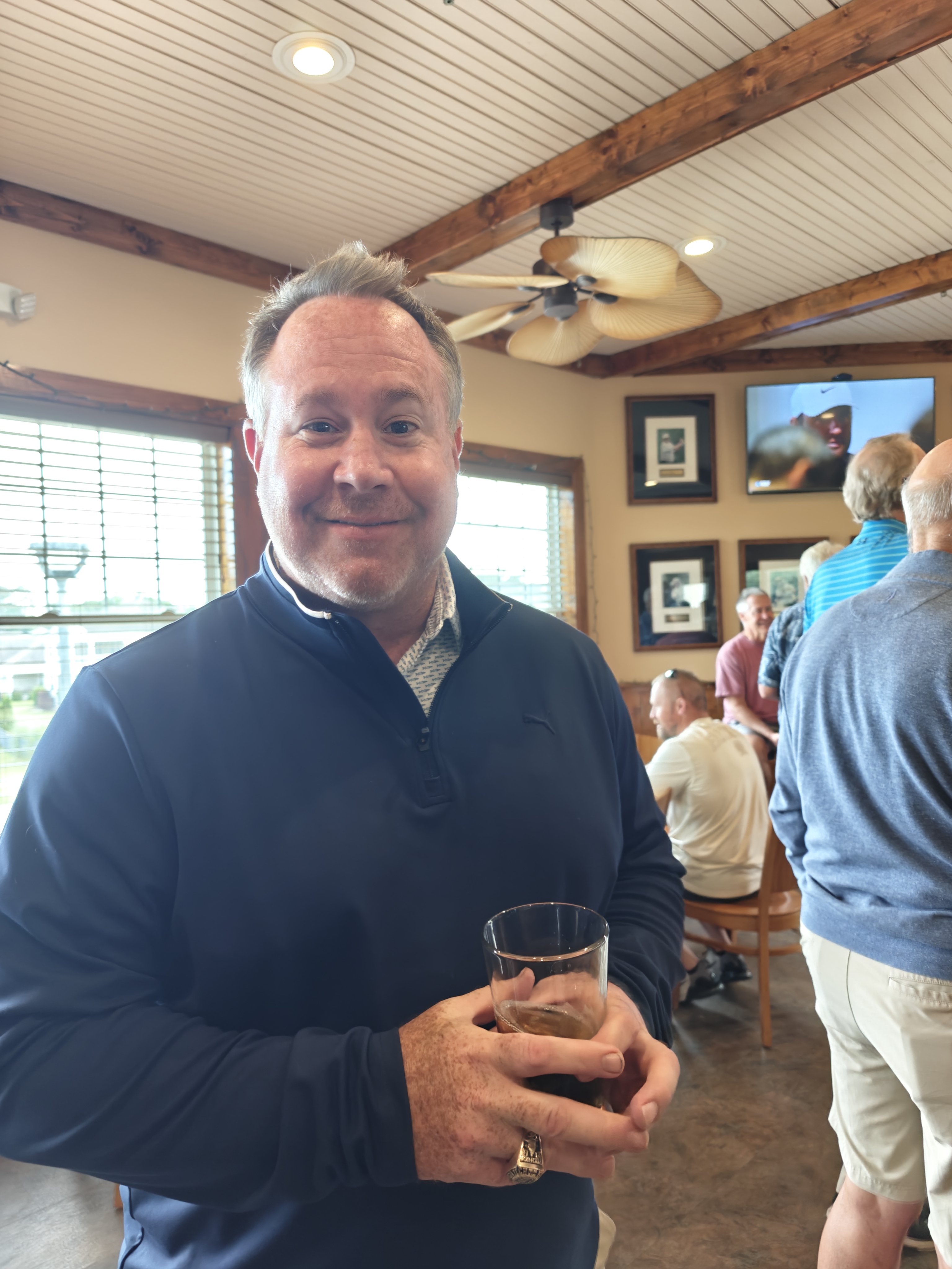 Photo of Alex Thompson